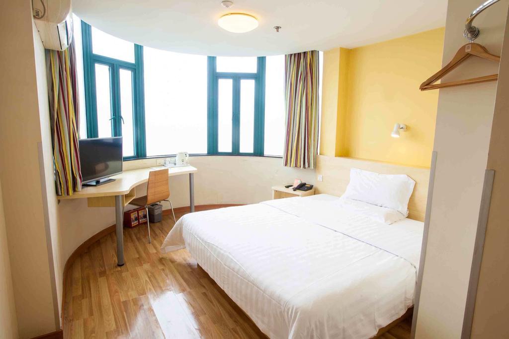 7Days Inn Beijing Xiaocun Subway Station מראה חיצוני תמונה