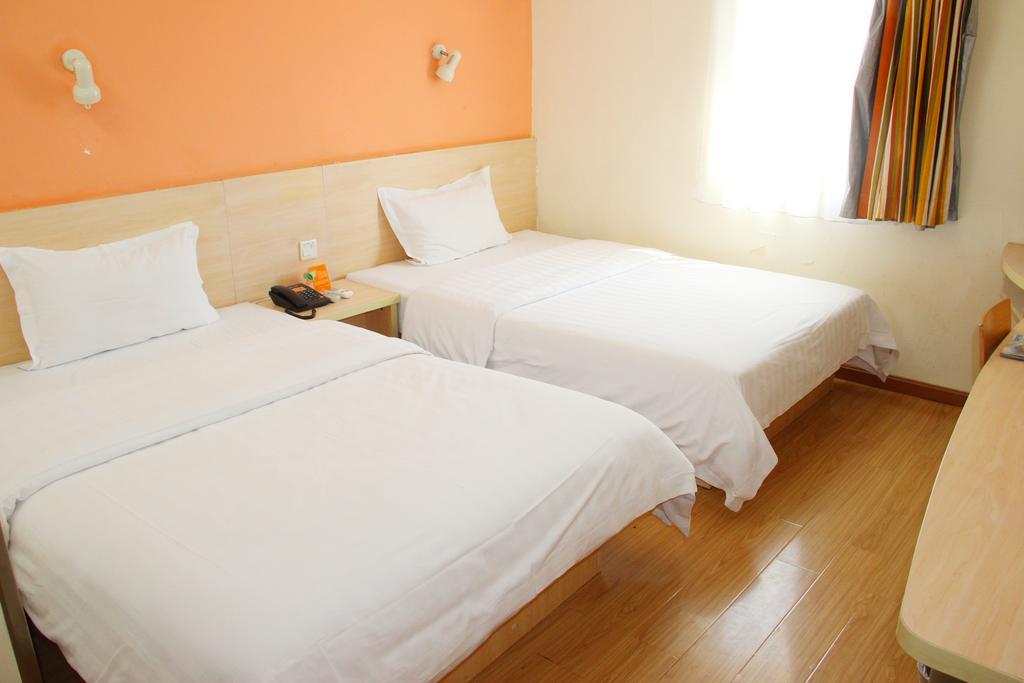 7Days Inn Beijing Xiaocun Subway Station מראה חיצוני תמונה