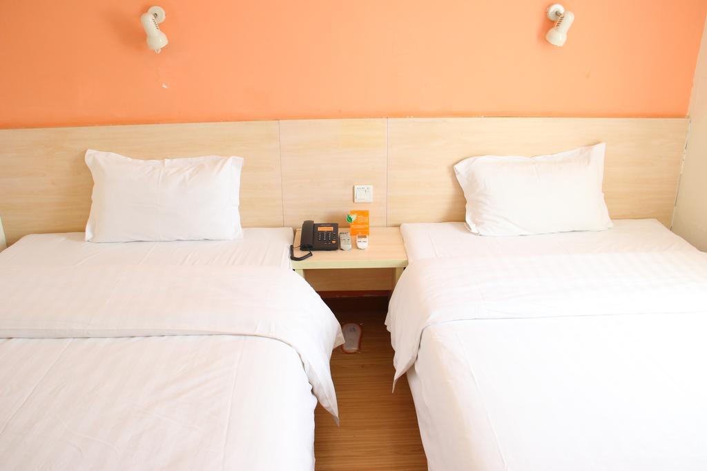 7Days Inn Beijing Xiaocun Subway Station מראה חיצוני תמונה